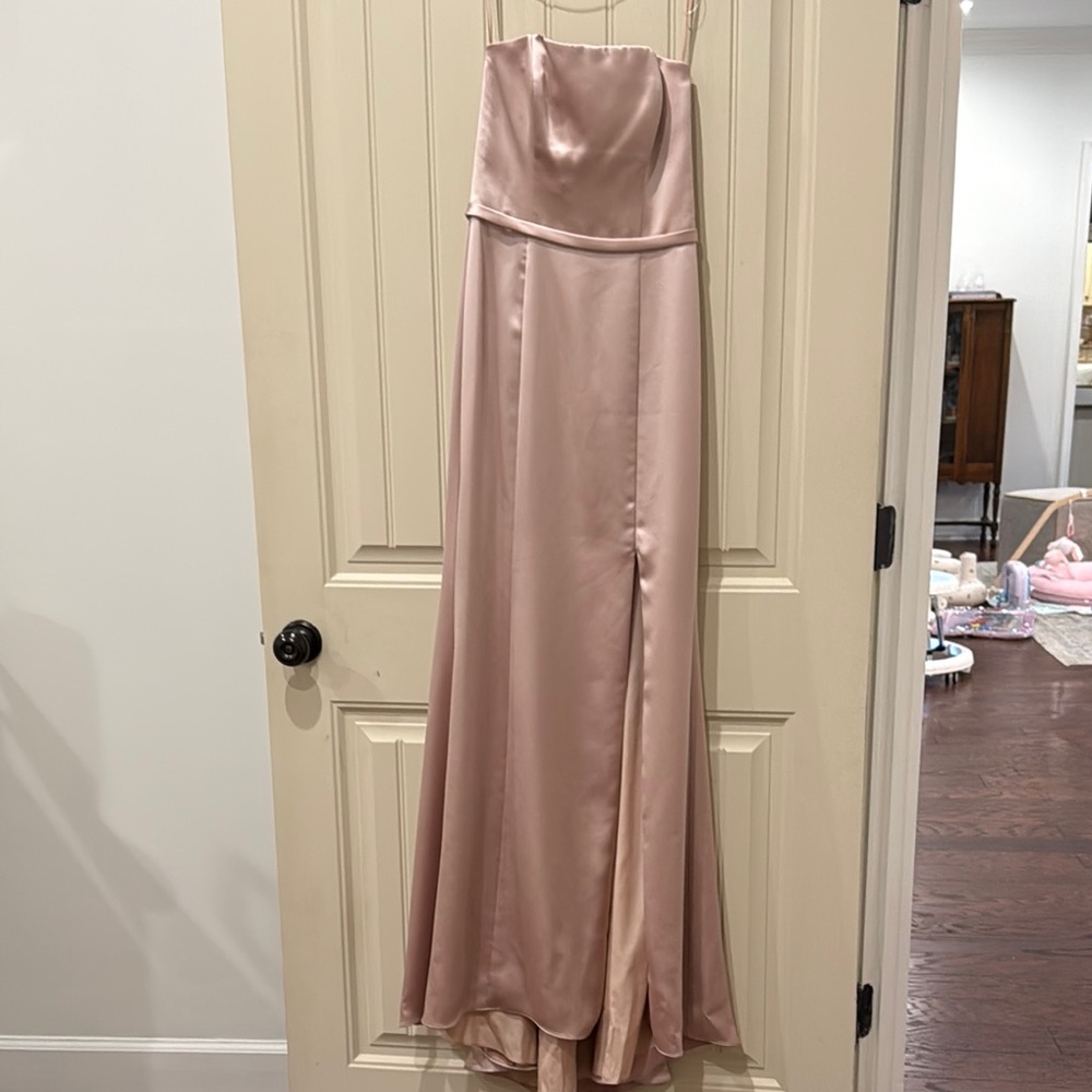 Elegant Strapless Satin Gown